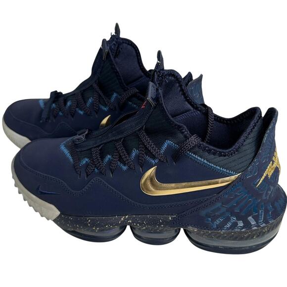 💎✨ORIGINAL✨💎LIKE NEW CONDITION Titan x LeBron 16 Low 'Agimat' - Picture 3 of 10